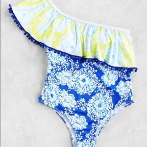 One shoulder flounce swimsuit